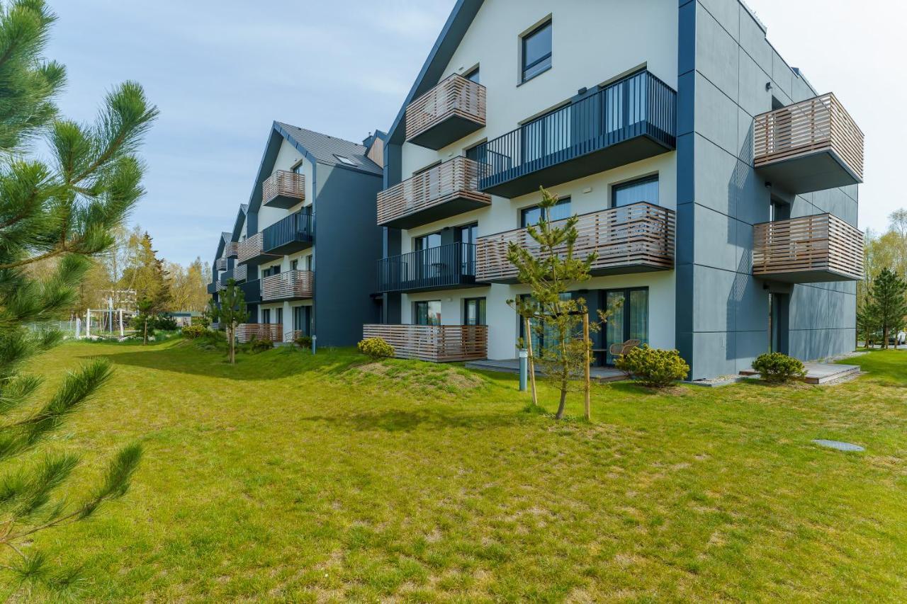 Apartament Deluxe Black Orchid Baltic Concept ジビジノ エクステリア 写真