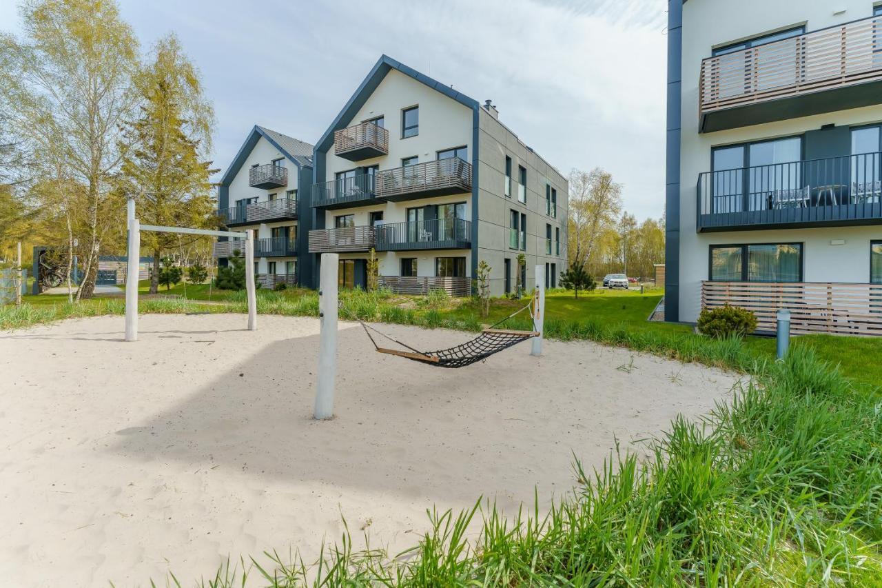 Apartament Deluxe Black Orchid Baltic Concept ジビジノ エクステリア 写真